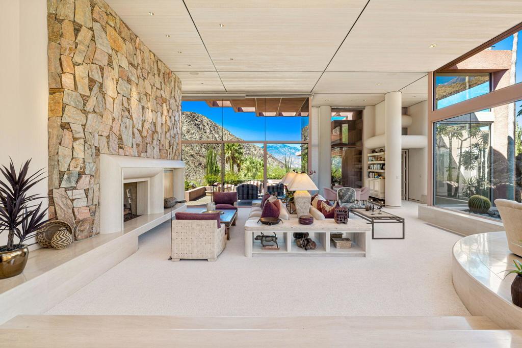 Vintage Country Club - Residential