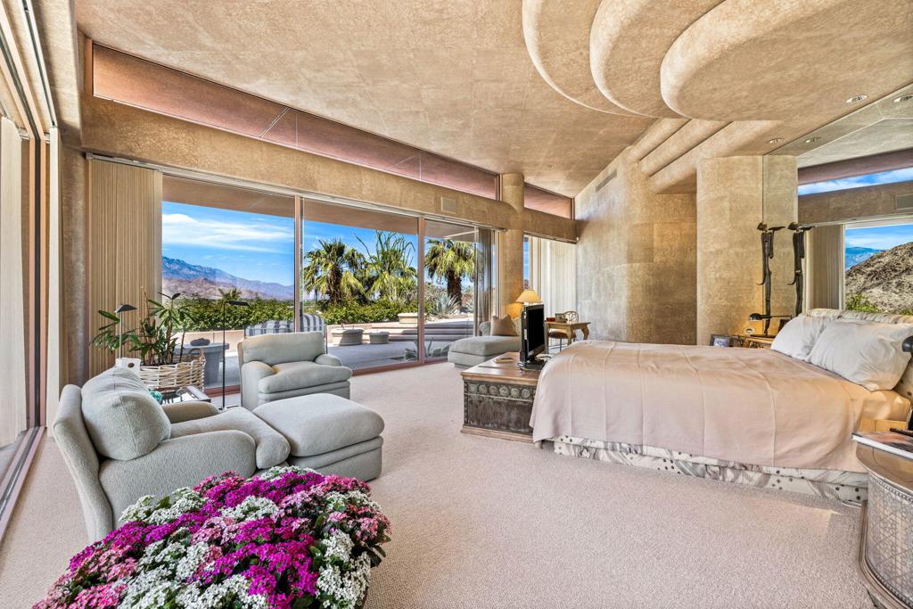 Vintage Country Club - Residential