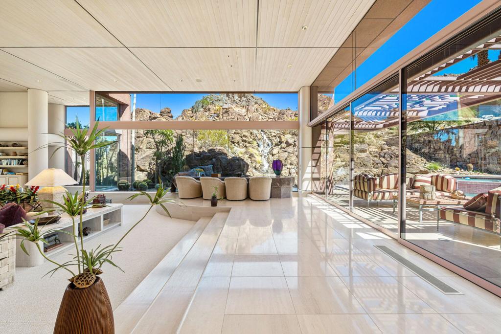 Vintage Country Club - Residential