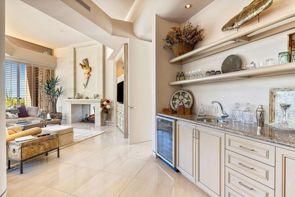 Vintage Country Club - Residential