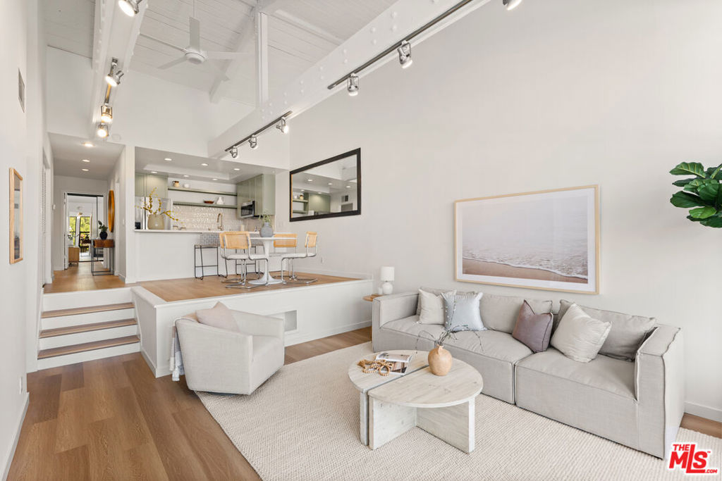9323 N Marina Pacifica Drive
