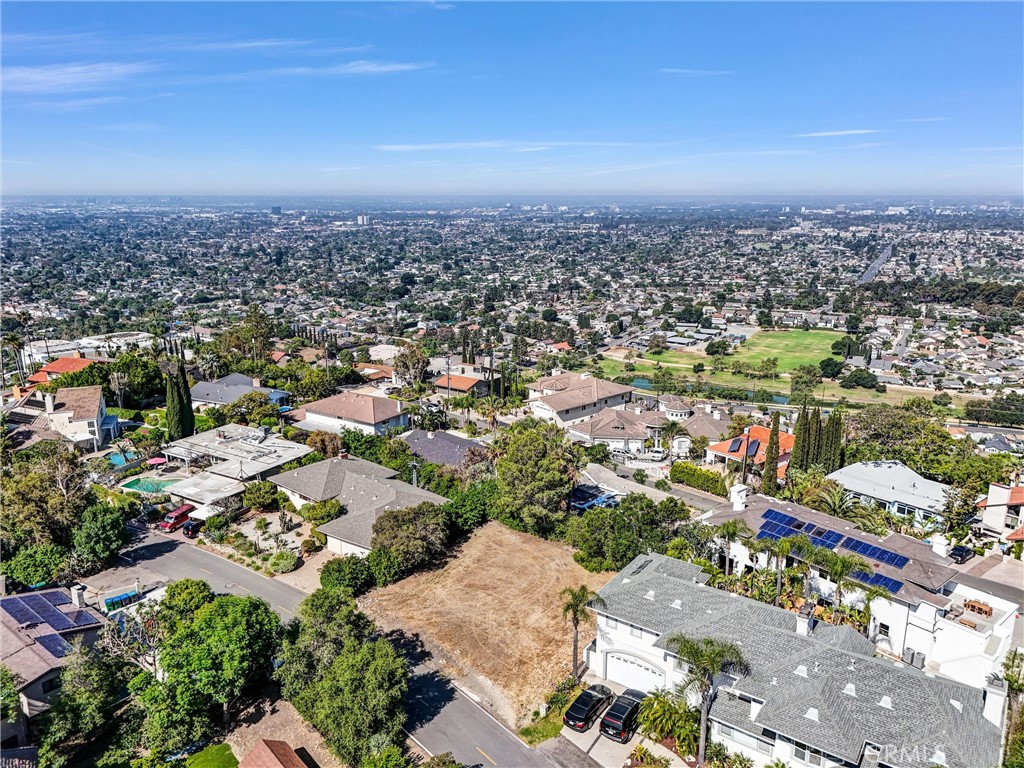 12661 Vista Panorama
