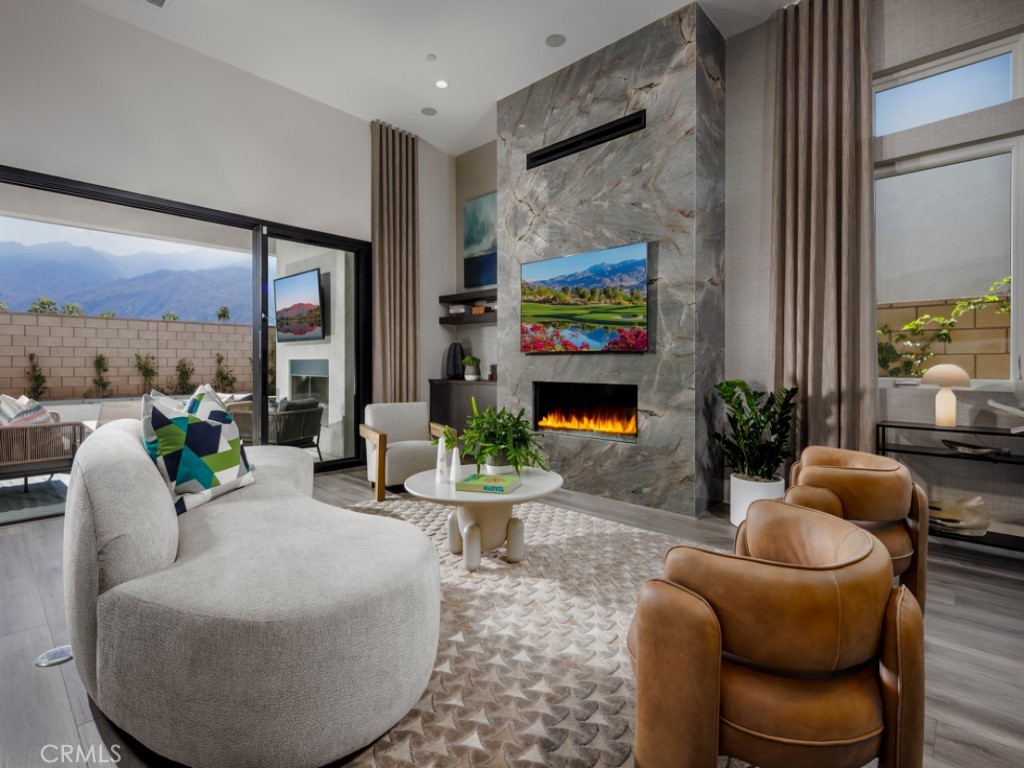 Escena (33274) - Residential