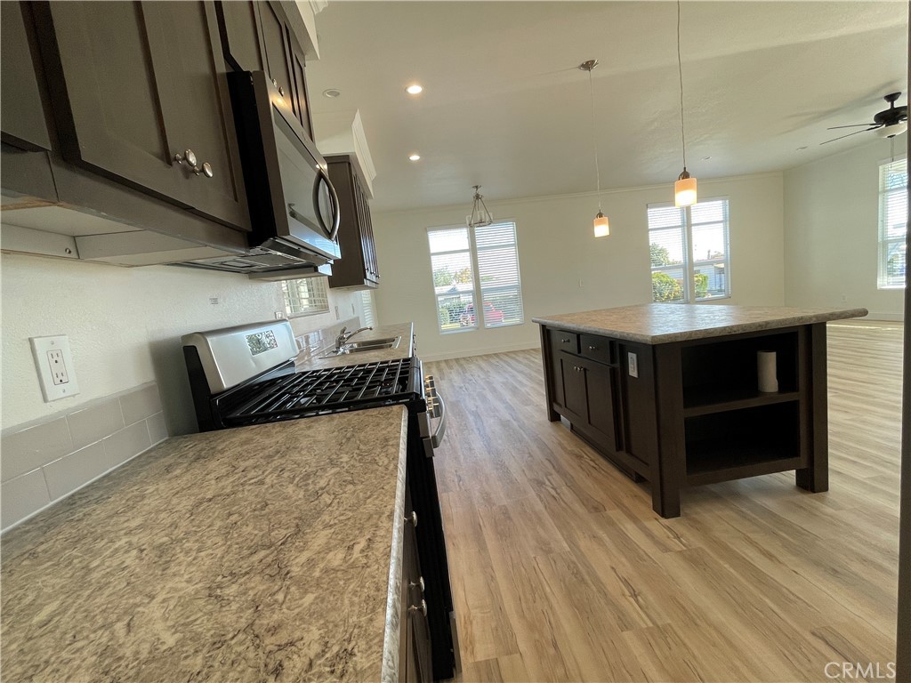 929 E Foothill Boulevard 187