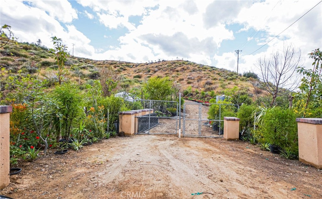 11221 Spanish Hills Drive