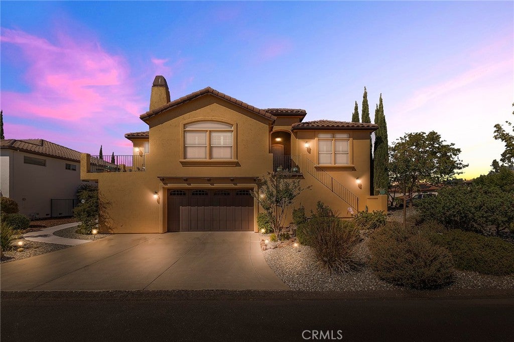 3294 Summit Ridge