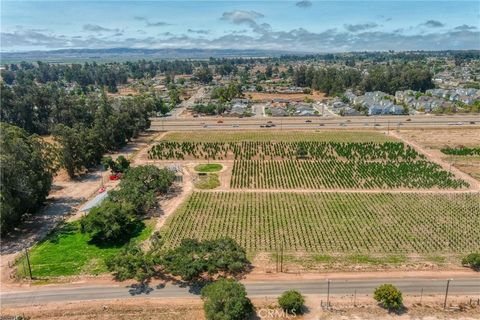 Tiny photo for 424 Bermuda Place, Nipomo, CA 93444 (MLS # PI25188237)