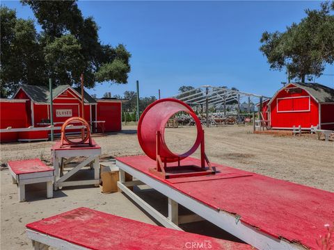 Tiny photo for 424 Bermuda Place, Nipomo, CA 93444 (MLS # PI25188237)