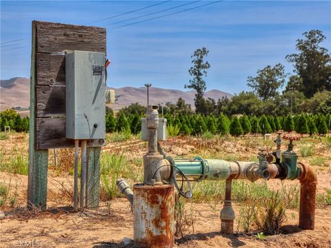 Tiny photo for 424 Bermuda Place, Nipomo, CA 93444 (MLS # PI25188237)