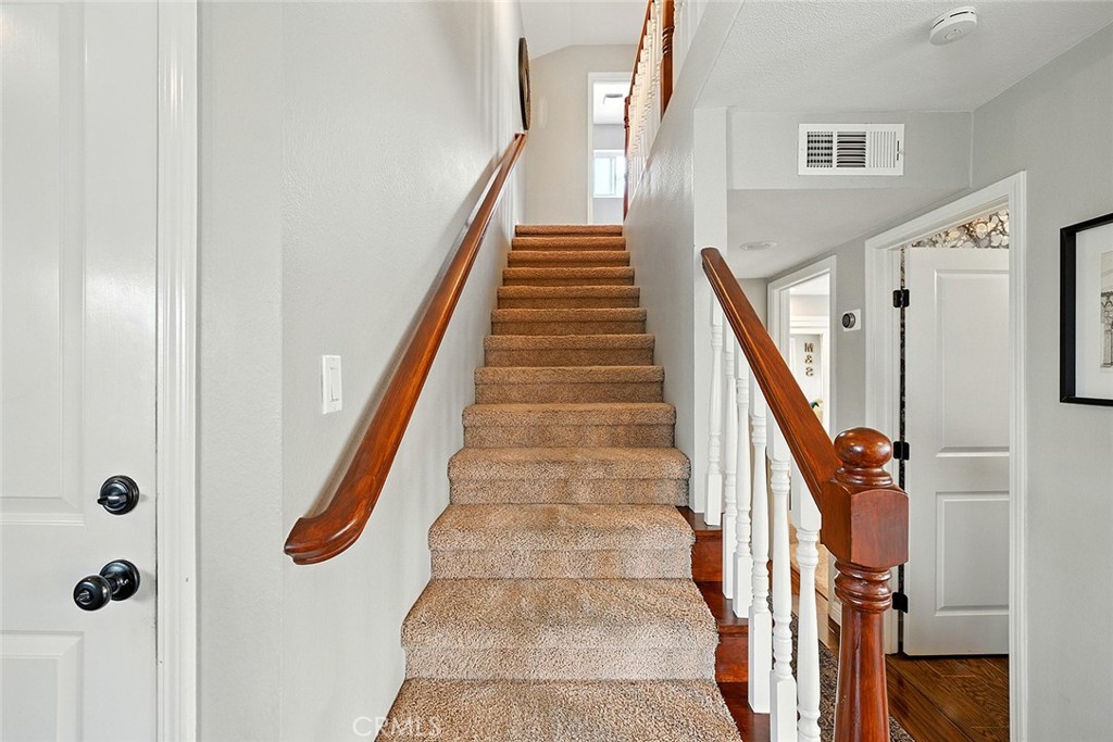 Bolsa Landmark (BLAN) - Residential Lease