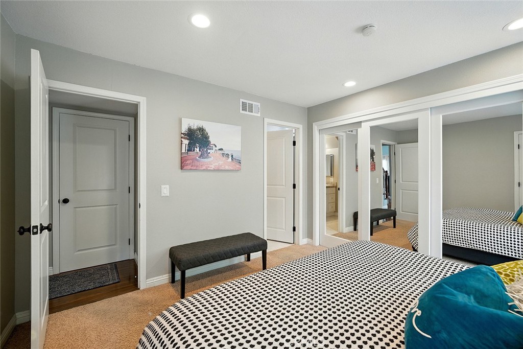 Bolsa Landmark (BLAN) - Residential Lease