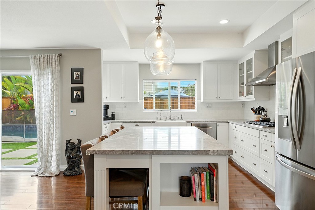 Bolsa Landmark (BLAN) - Residential Lease