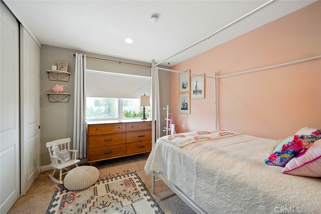 Bolsa Landmark (BLAN) - Residential Lease