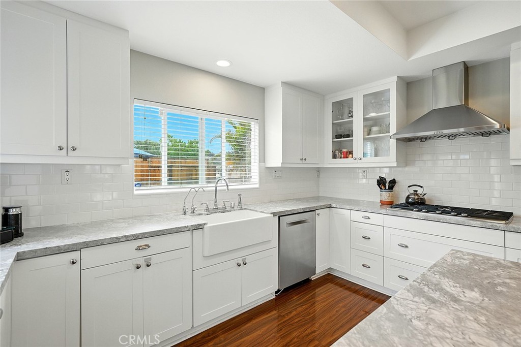Bolsa Landmark (BLAN) - Residential Lease