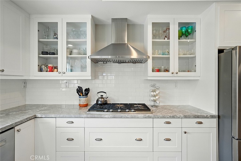 Bolsa Landmark (BLAN) - Residential Lease