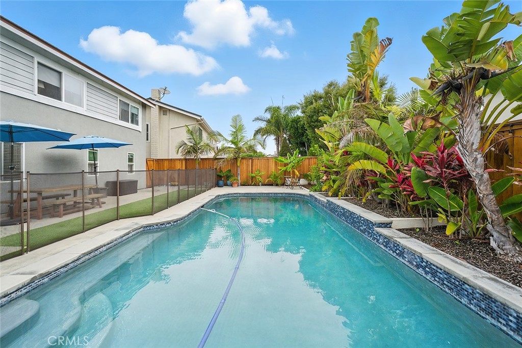 Bolsa Landmark (BLAN) - Residential Lease