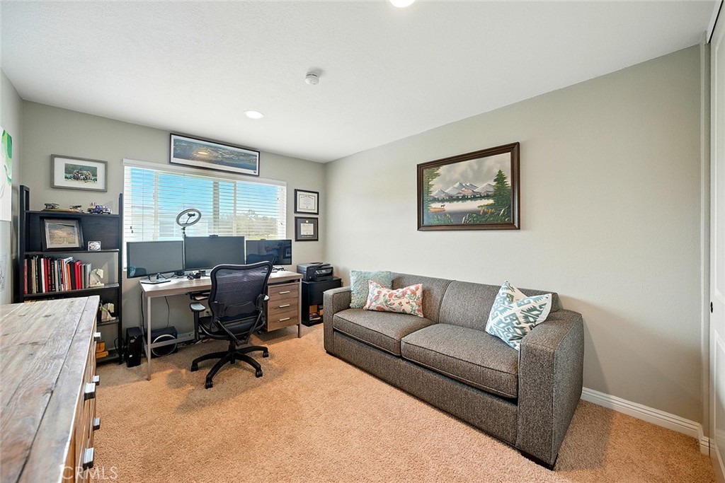 Bolsa Landmark (BLAN) - Residential Lease