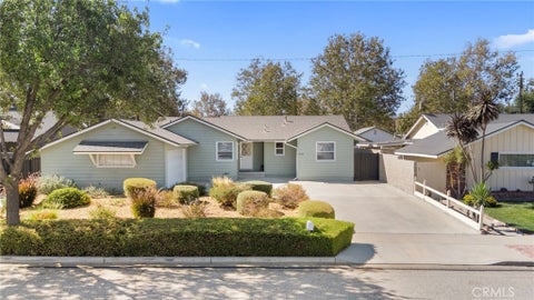 Photo of 4130 Angela ST, Simi Valley, CA 93063 (MLS # SR26188345)