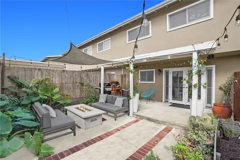1422 Deauville Place, Costa Mesa, CA 92626 - MLS#: OC26038200