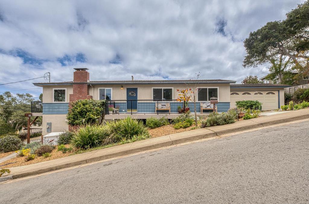 1321 Hoffman Avenue