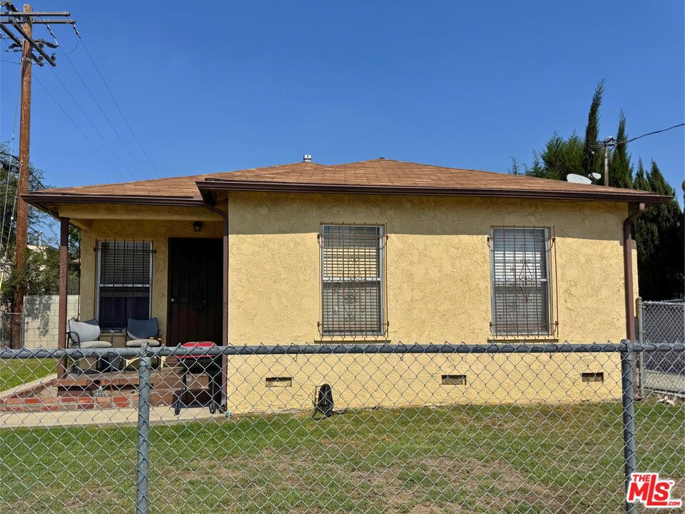 315 E Elm Street