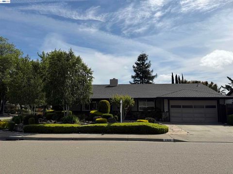 Photo of 1926 Neptune Rd Rd, Livermore, CA 94550 (MLS # 41131009)