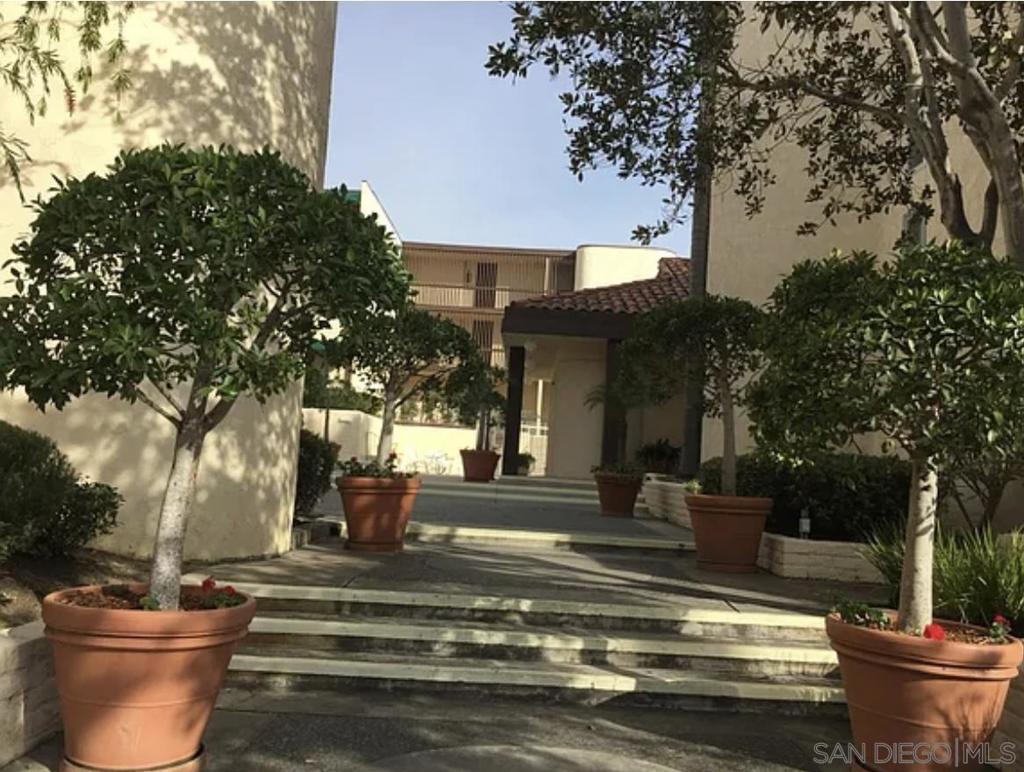 La Jolla - Residential Lease