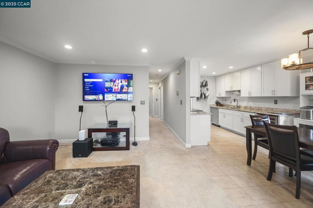 Properties 4 3048 Fostoria Cir