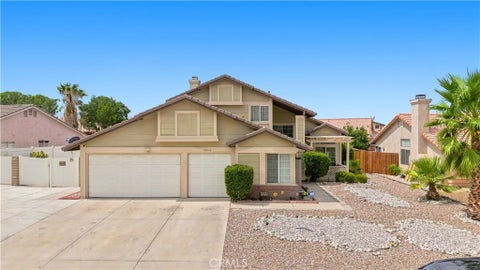 Photo of 13010 Snowview Road, Victorville, CA 92392 (MLS # DW26190881)