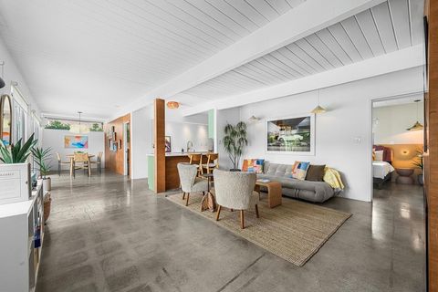 Tiny photo for 633 S Canon Drive, Palm Springs, CA 92264 (MLS # 219134711PS)