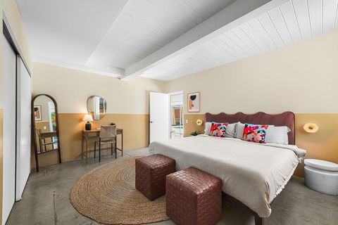 Tiny photo for 633 S Canon Drive, Palm Springs, CA 92264 (MLS # 219134711PS)