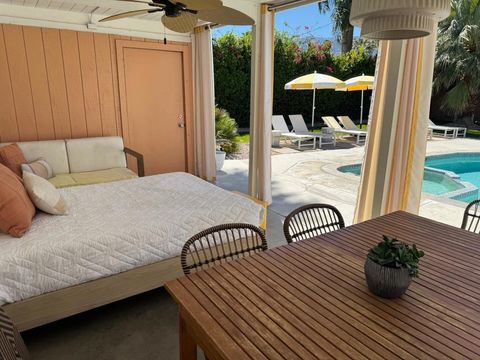 Tiny photo for 633 S Canon Drive, Palm Springs, CA 92264 (MLS # 219134711PS)