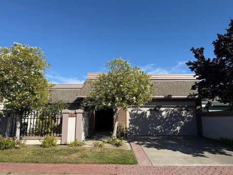 Photo of 976 De Soto Lane, Foster City, CA 94404 (MLS # ML82058063)