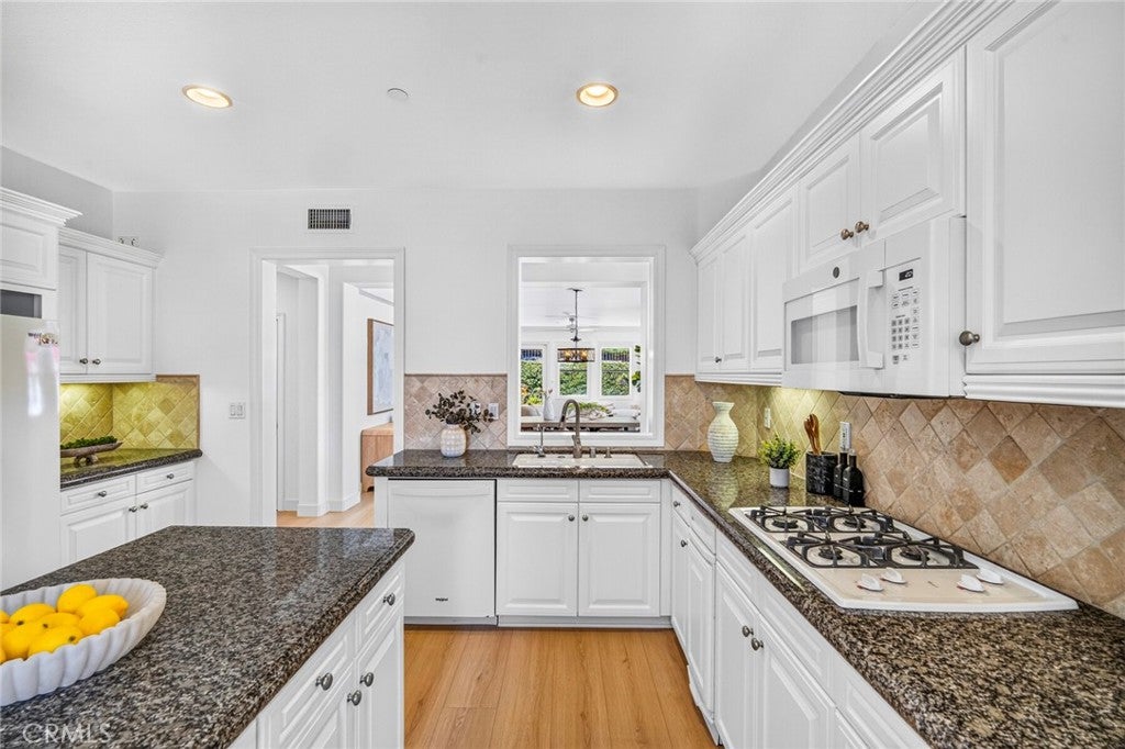 7 Corte Ladino, San Clemente CA 92673 - Photo 24