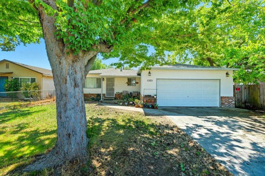 Welcome to 1336 Stephanie Ave, Charming and Cozy Home with a Front Porch. This home features 3 bedrooms, 2baths, Nestled in a well established neighborhood, Stainless Steel Kitchen Appliance, Counter Tops Tile, Brown Oak Kitchen Cabinets, Natural lighting, Recess lights, LED Lighting, Laminated and Tile Flooring. Remote Thermostat, New Central Air Conditioning, Ceilings Fans, Newer furnace and Water Heater. Double Pane Windows, Bathrooms has new Vanity, Bathroom one has a New Mirror over vanity,  Backyard has fenced, Gazebo and Ceiling Fan, Electrical Wiring already installed for Hot Tub. Fruit Trees. Easy access to highway 80, shopping centers, restaurants, grocery stores and parks.