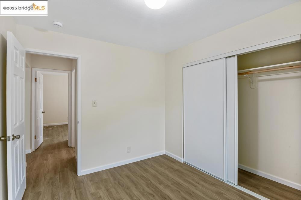 E OAKLAND - Residential Income