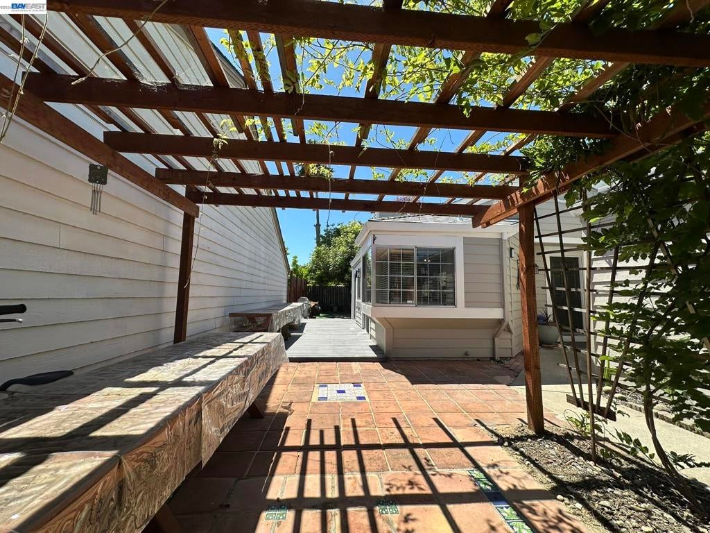 3225 Islewood Court
