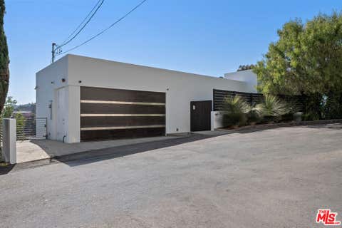Photo of 8760 Hollywood Boulevard, Los Angeles, CA 90069 (MLS # 26863691)