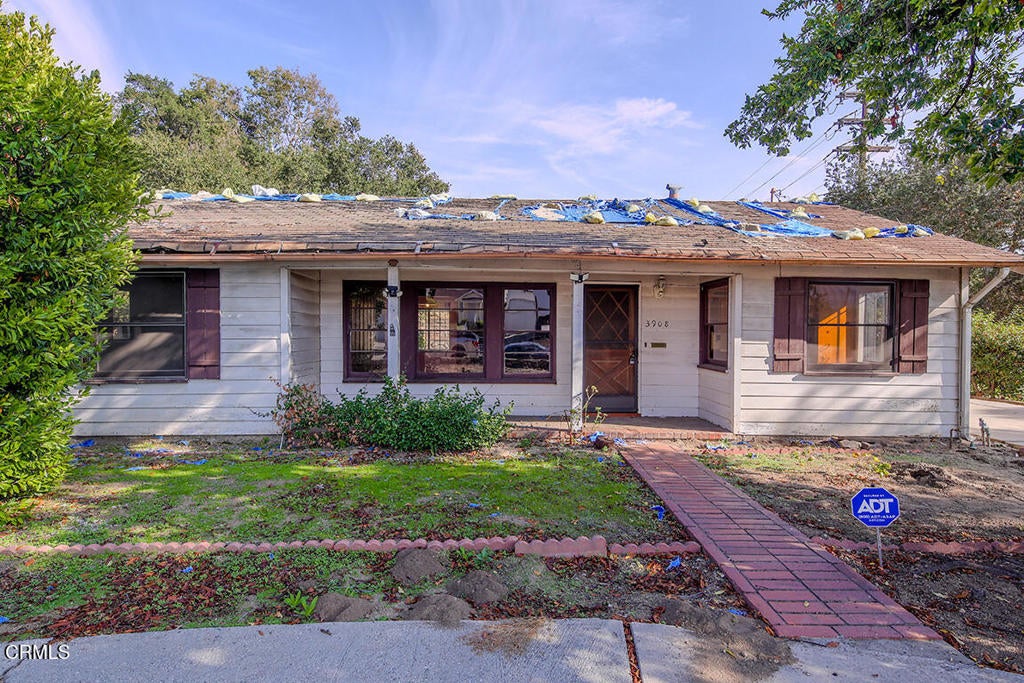 3908 Park Place