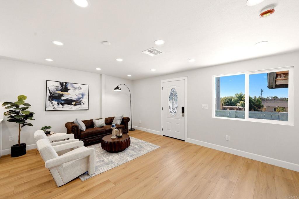 Properties 1 4162 Delta Street