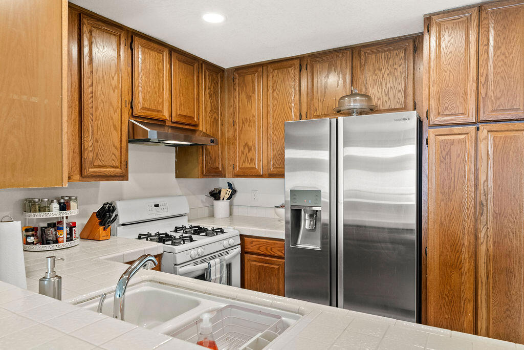 Cathedral Springs - Residential