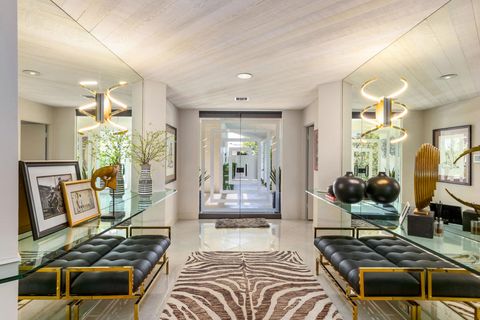 Photo of 10 Lafayette Drive, Rancho Mirage, CA 92270 (MLS # 219143311DA)