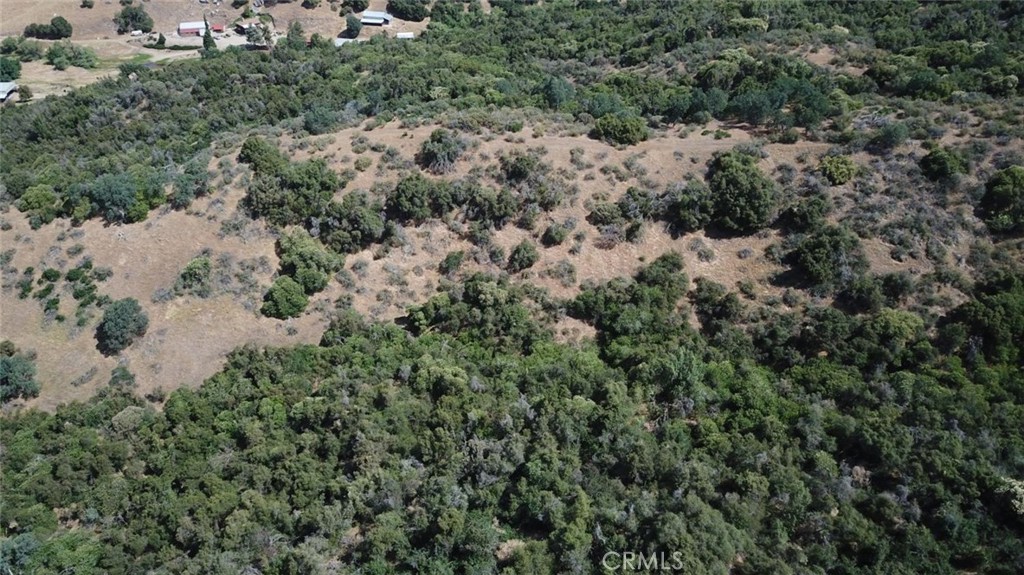 8 Acres