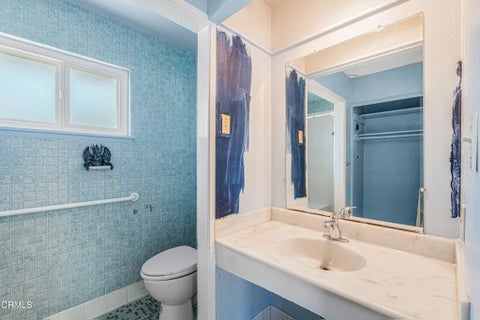 Tiny photo for 243 Pajaro AVE, Ventura, CA 93004 (MLS # V1-38775)