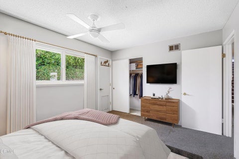 Tiny photo for 243 Pajaro AVE, Ventura, CA 93004 (MLS # V1-38775)