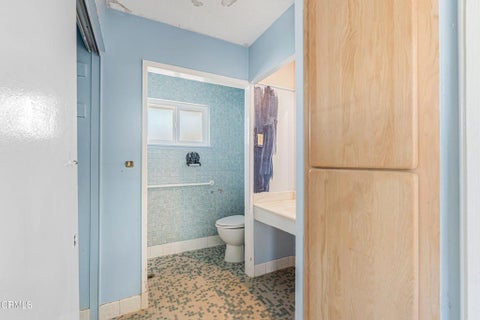Tiny photo for 243 Pajaro AVE, Ventura, CA 93004 (MLS # V1-38775)