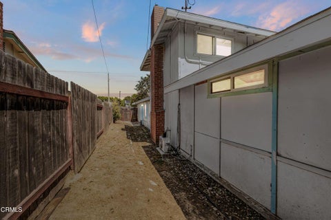Tiny photo for 243 Pajaro AVE, Ventura, CA 93004 (MLS # V1-38775)