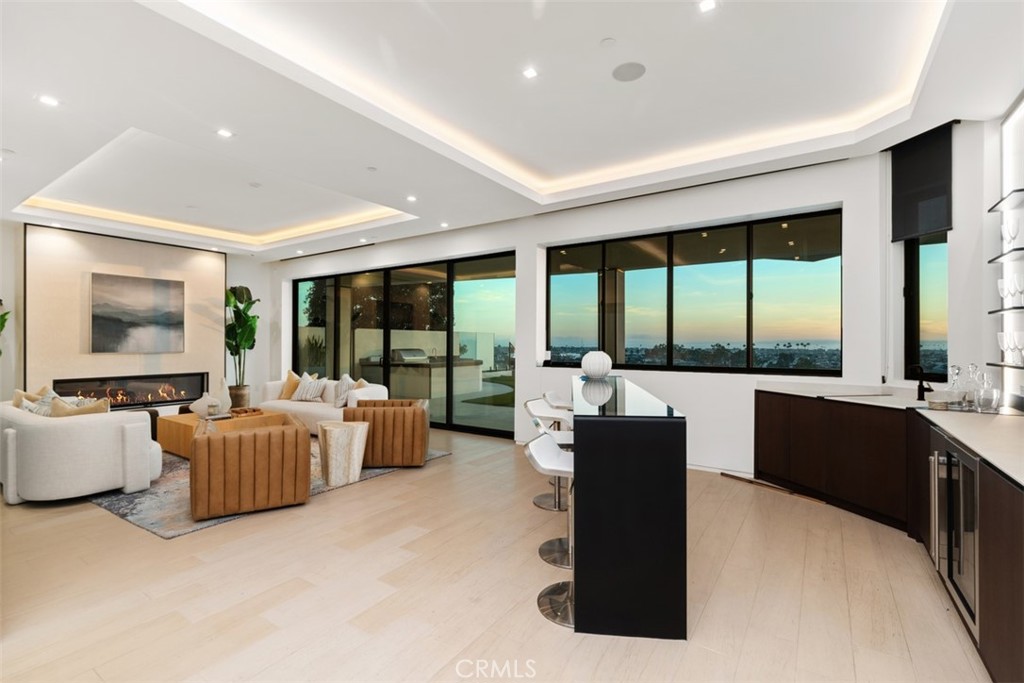 Irvine Terrace (IRVT) - Residential Lease