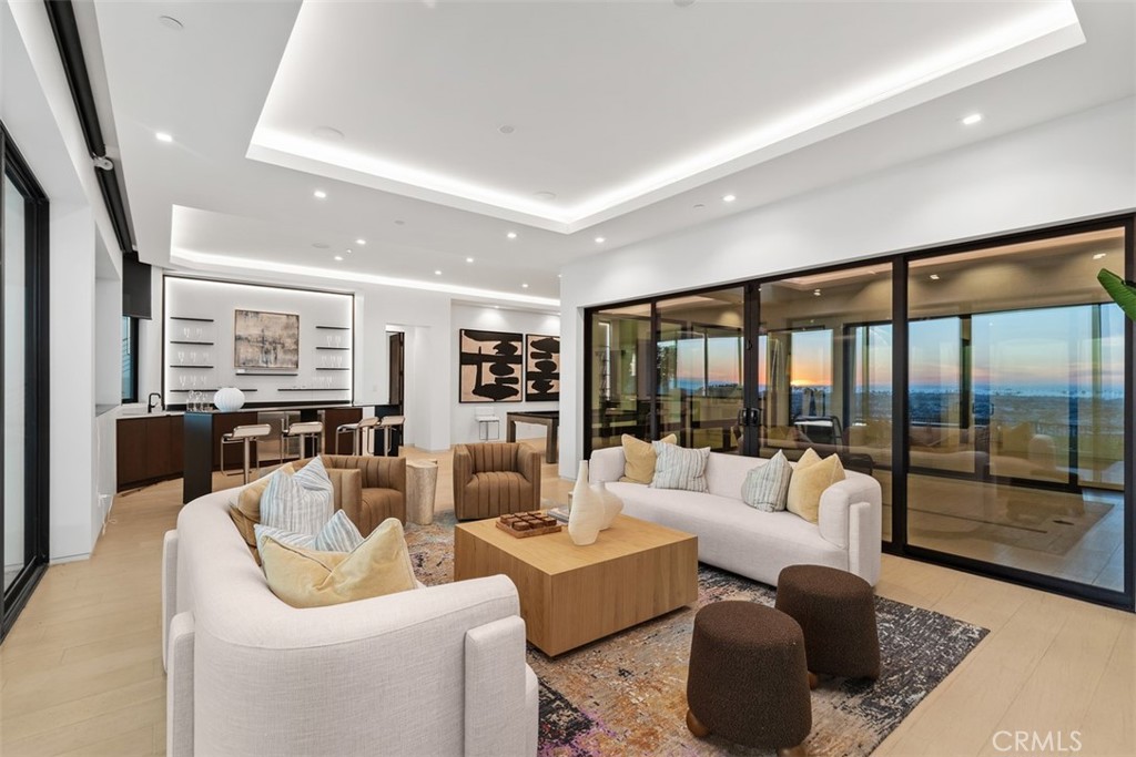 Irvine Terrace (IRVT) - Residential Lease