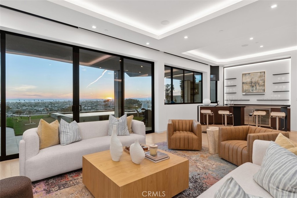 Irvine Terrace (IRVT) - Residential Lease